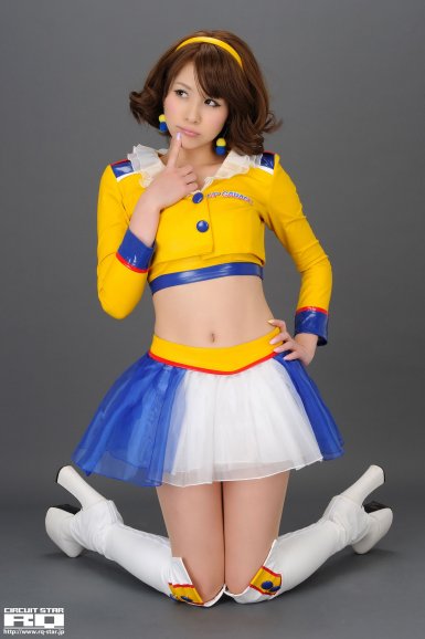 【半岛体育官网】让两个易烊千玺在线battle,天猫理想生活夏日狂欢季点燃今夏(图2) 半岛体育